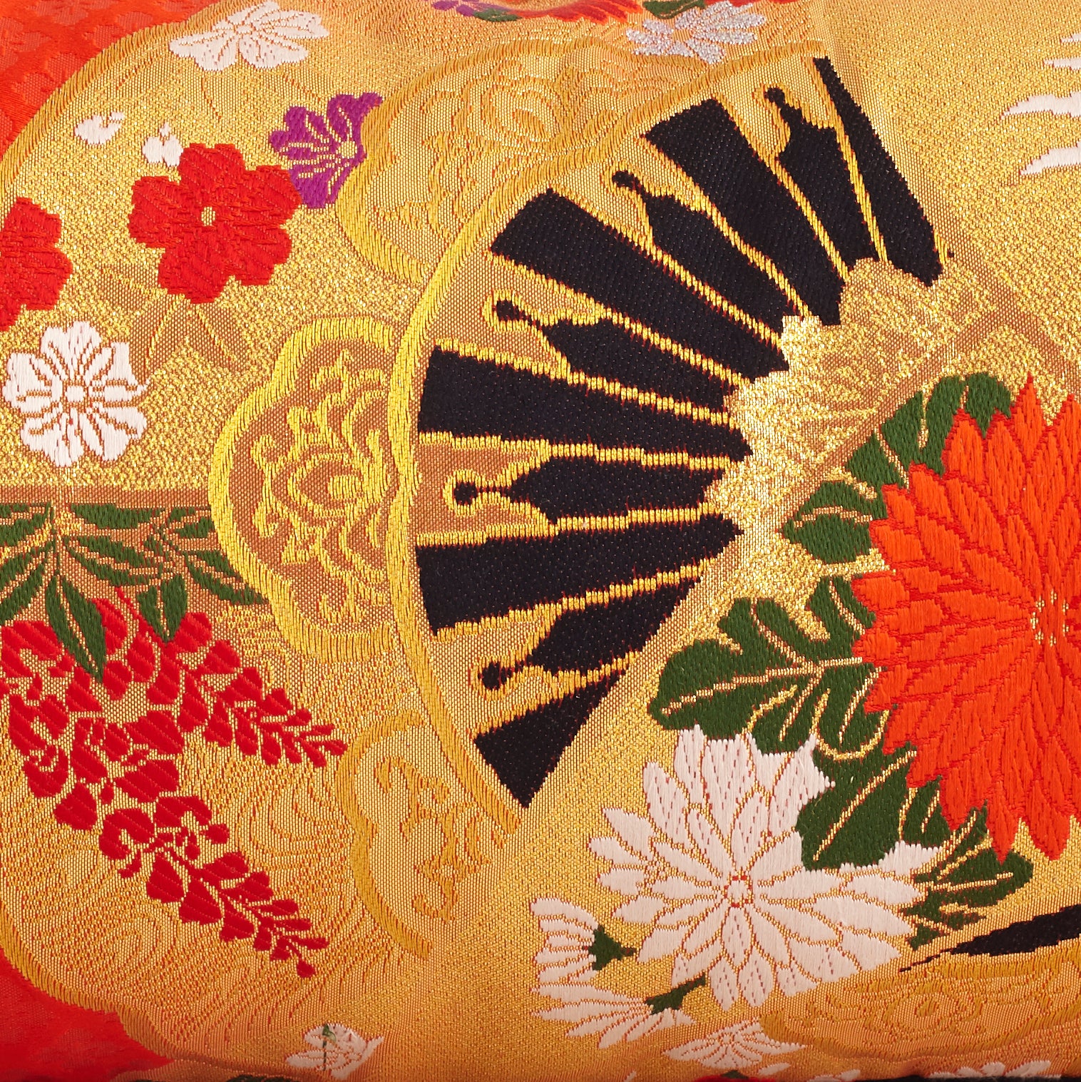 vintage pillow design